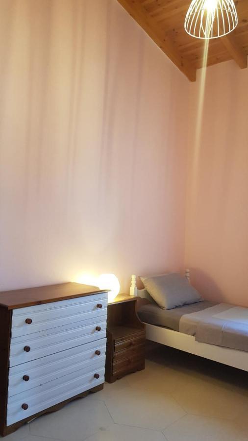 Casa Loukia Lägenhet Gastouri  Exteriör bild